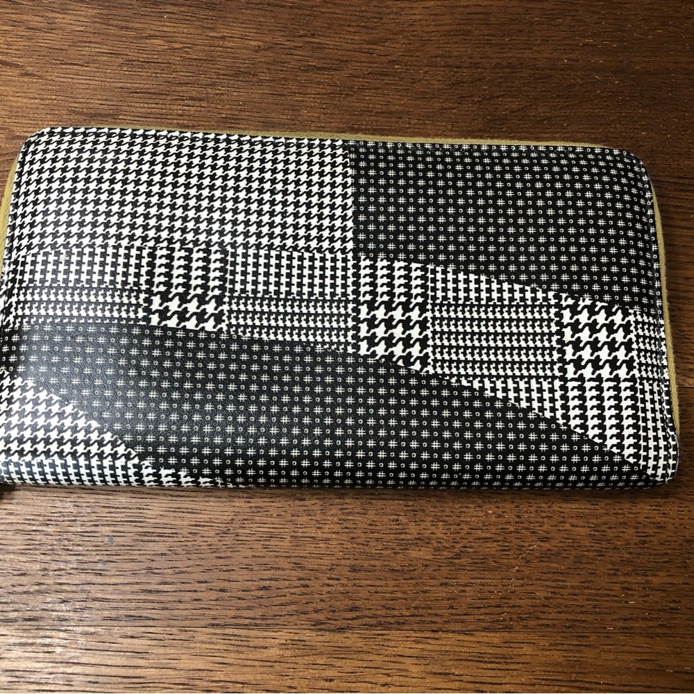 Alexander McQueen wallet coated canvas yellow black white continental zipper
